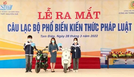 Các câu lạc bộ phổ biến trong trường học