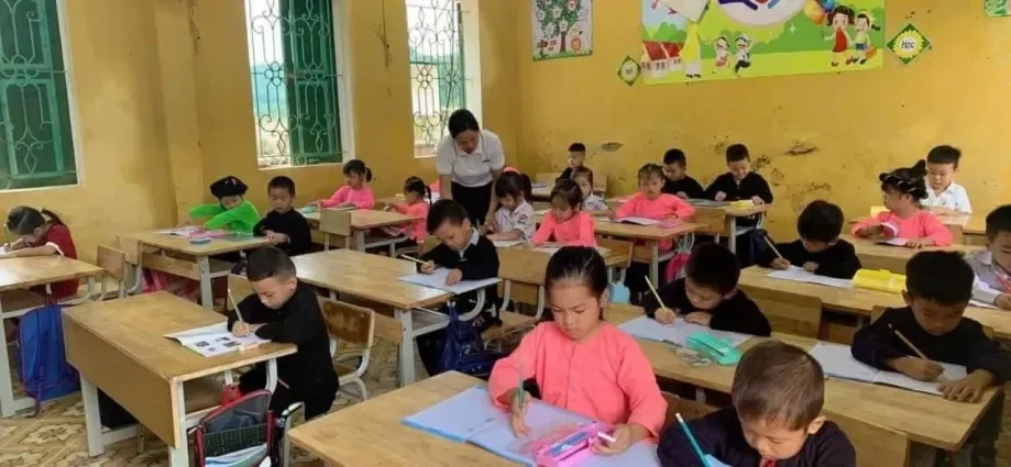 Các chương trình miễn giảm học phí cho học sinh nghèo