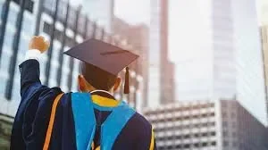 So sánh ưu nhược điểm của trường công lập và trường tư thục