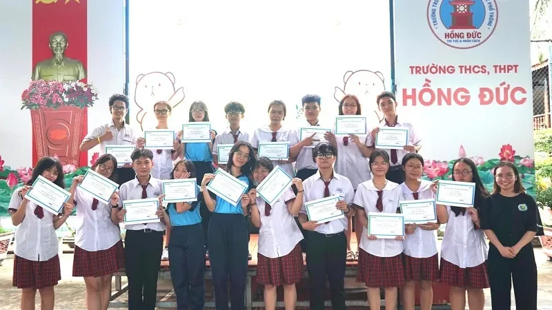 Phụ huynh là người bạn đồng hành, tạo môi trường học tập tích cực